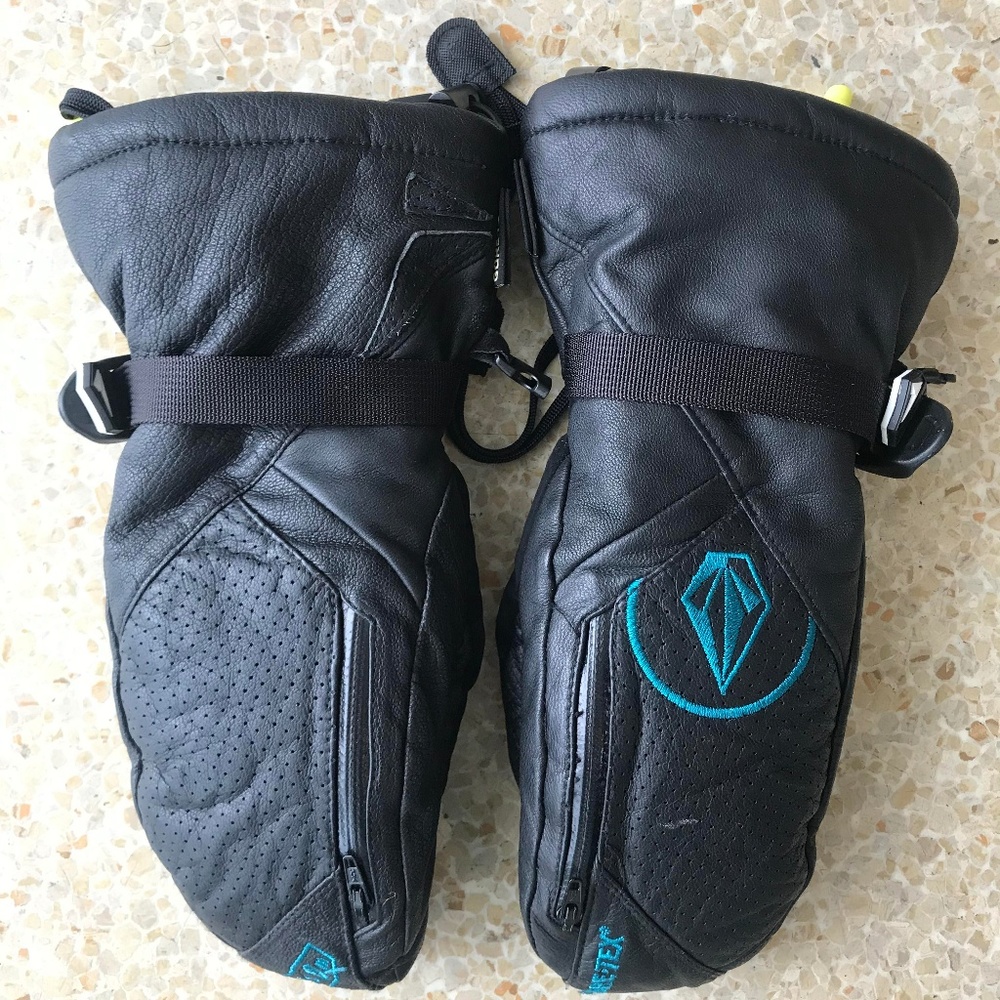 Women's Mace Gortex 2in1 Volcom Mitten - Size Med
